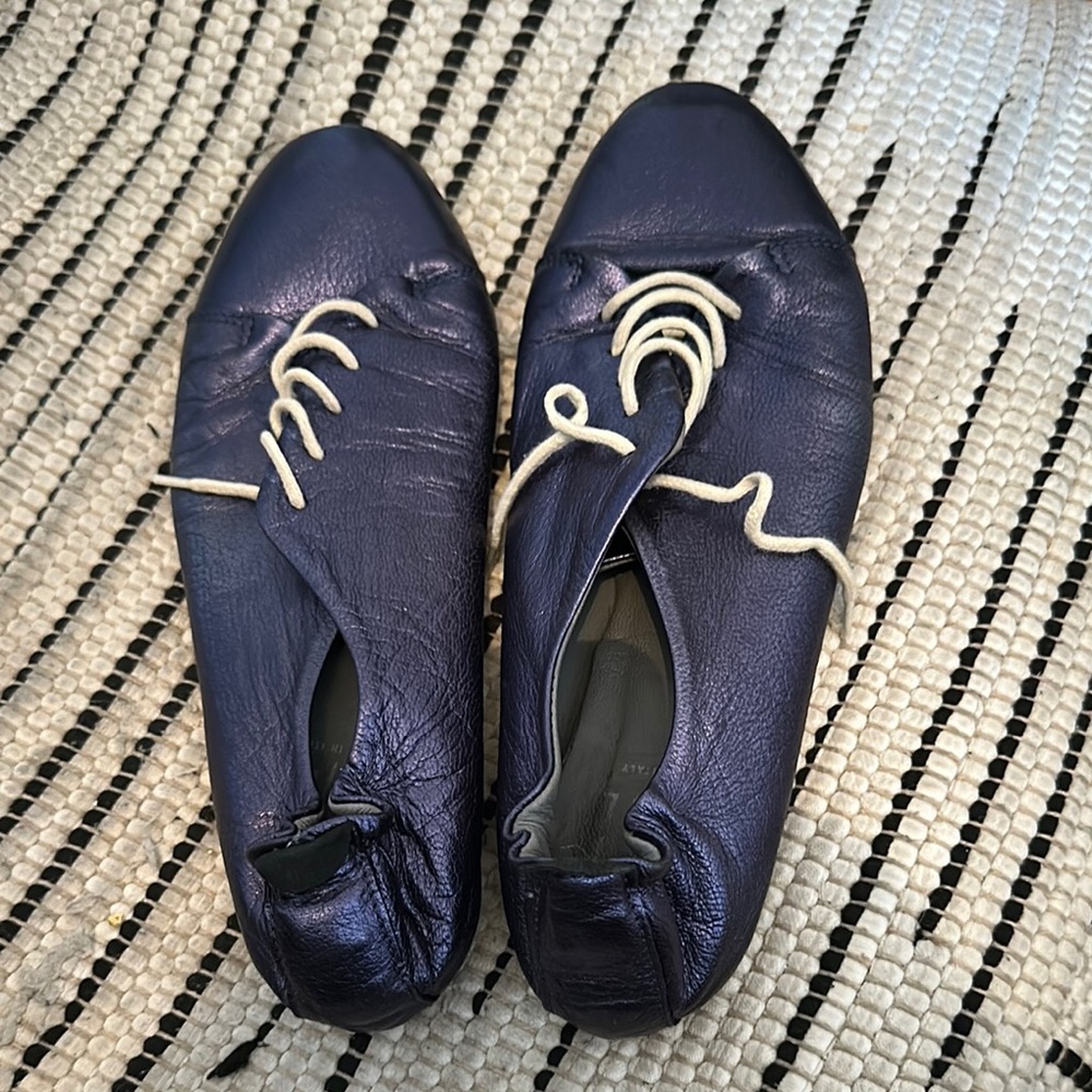 Women's Navy Leather Shoes